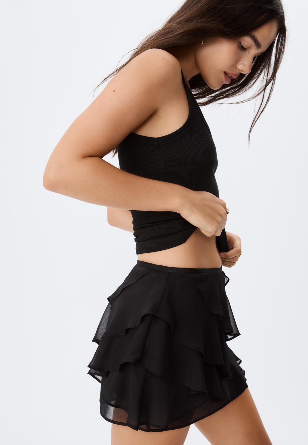 Falda pantalón mini volantes