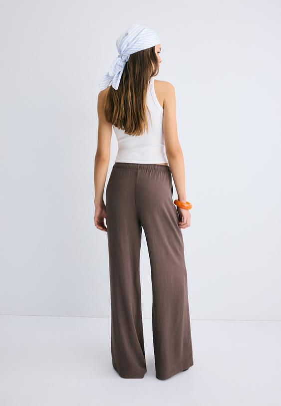 flowing lineneffect trousers