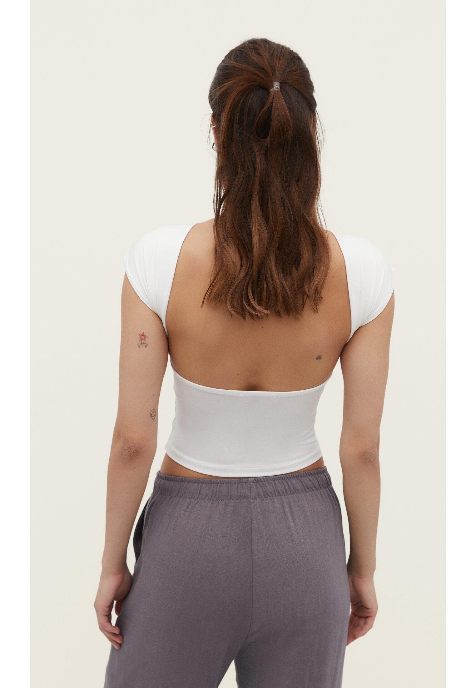 Open-back T-shirt — Ecru