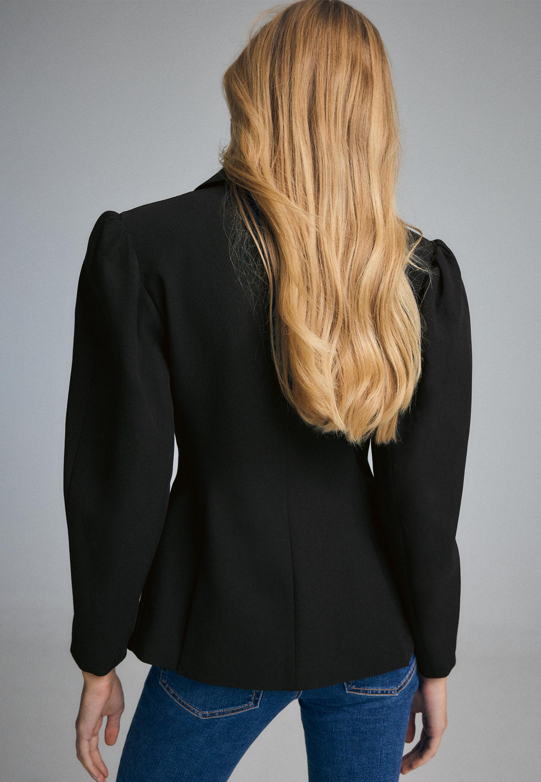 Voluminous sleeve blazer — Black