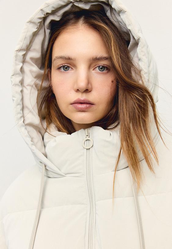 Prošivena Jakna S Kapuljačom