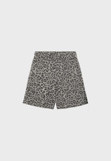 Printed plush Bermuda shorts — Mid grey 8