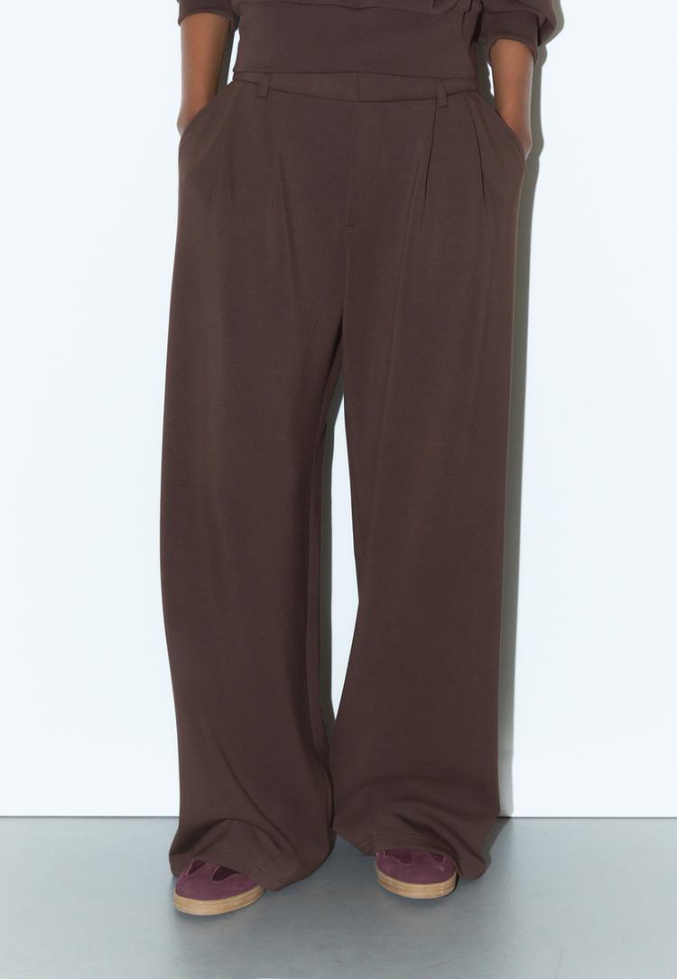 Stradivarius Pantaloni Eleganți, Moale La Atingere Maro 42