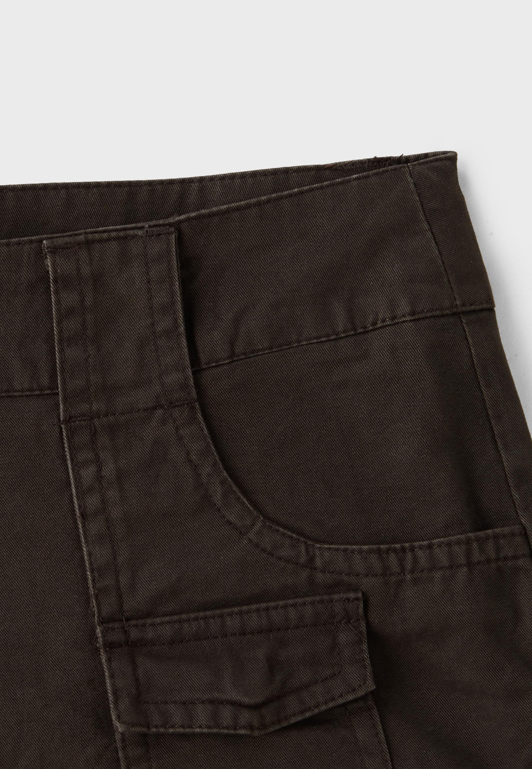 Regular fit pocket mini shorts — Brown