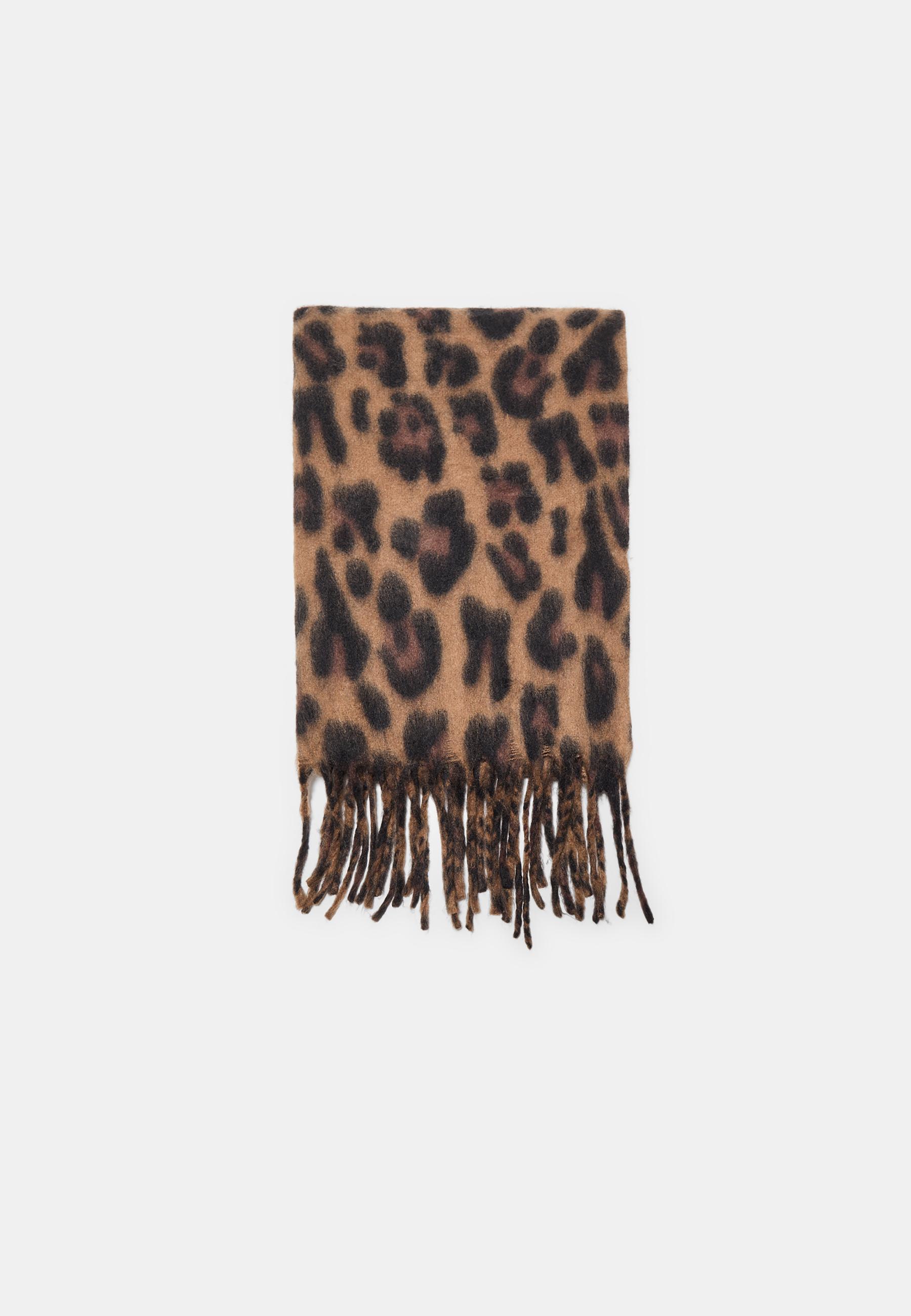 Leopar desenli atkı