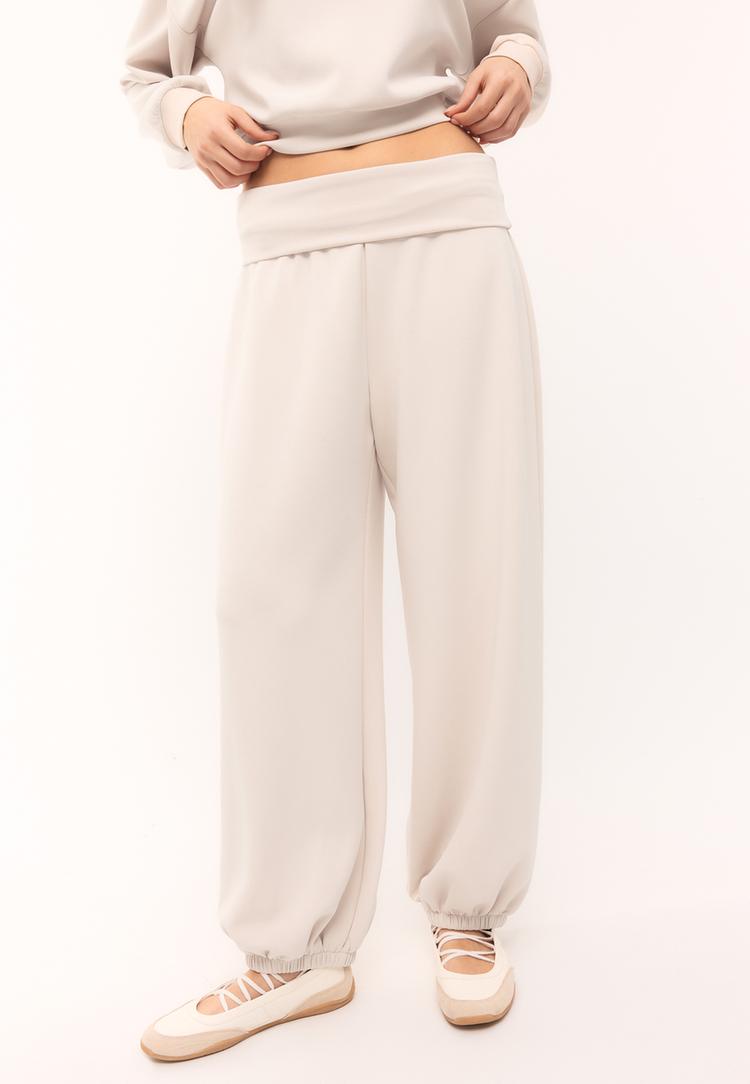 Stradivarius Παντελόνι Jogger Μπαλούν Με Γυριστή Μέση Και Απαλή Υφή Πέτρα M φωτογραφία