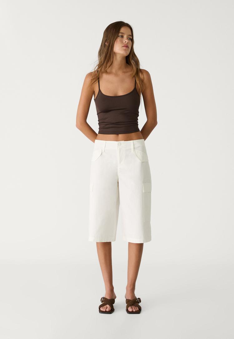 cargo bermudas with pockets