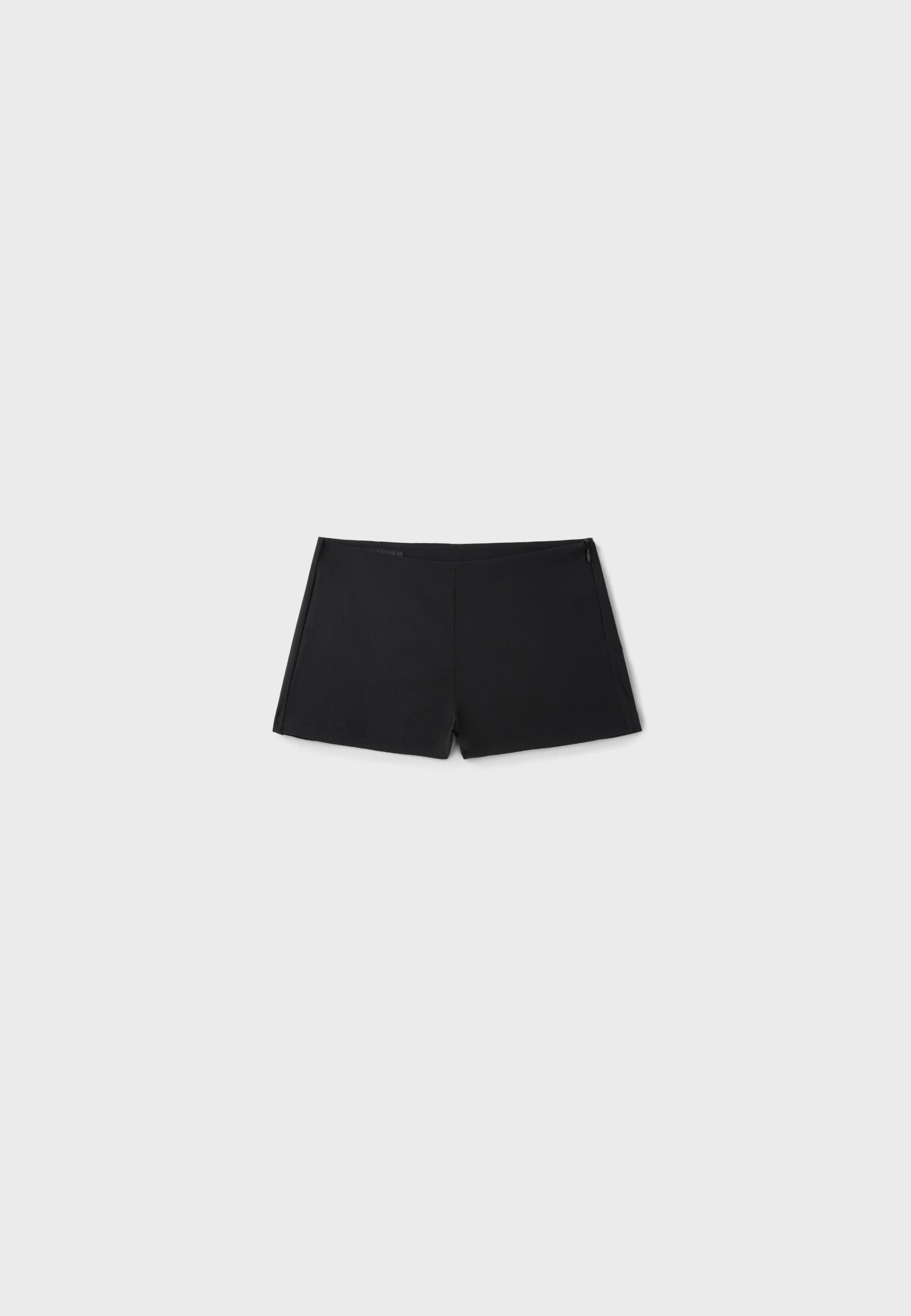 Fitted mini bengaline shorts