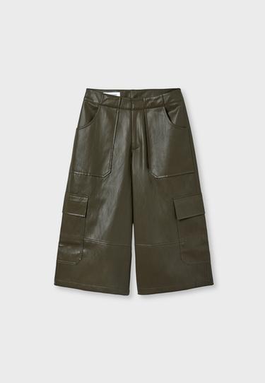 Leather effect cargo Bermuda shorts — Khaki 7