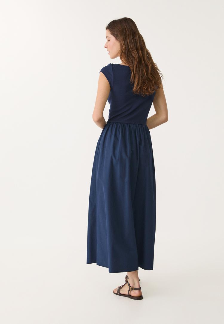 vestido midi combinado