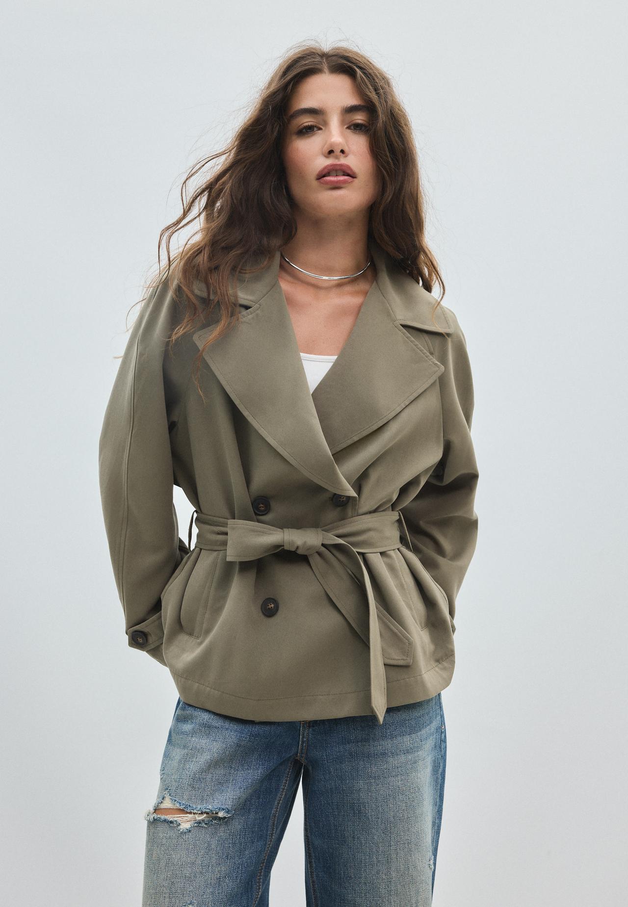Short flowing trench coat with belt — Khaki