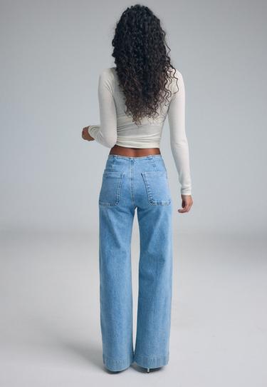 D77 Minimalist jeans with pockets — MEDIUM LIGHT BLUE DENIM 5