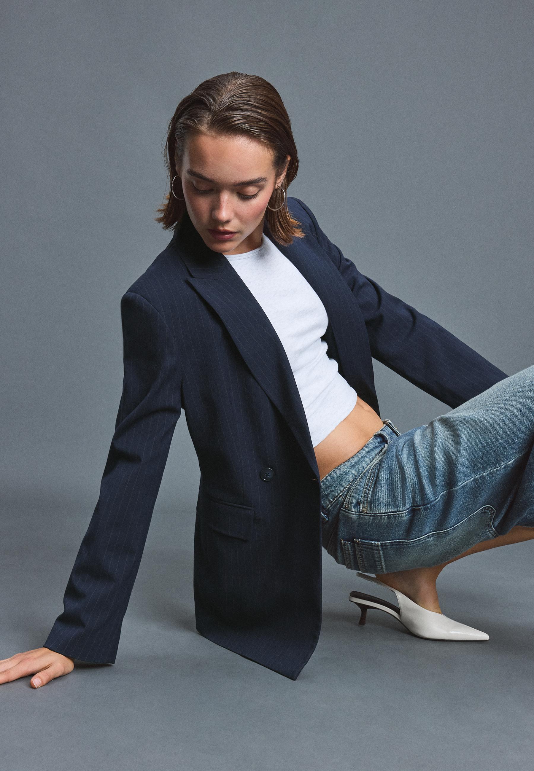 Stradivarius Çizgili dar kesim blazer ceket görsel 8