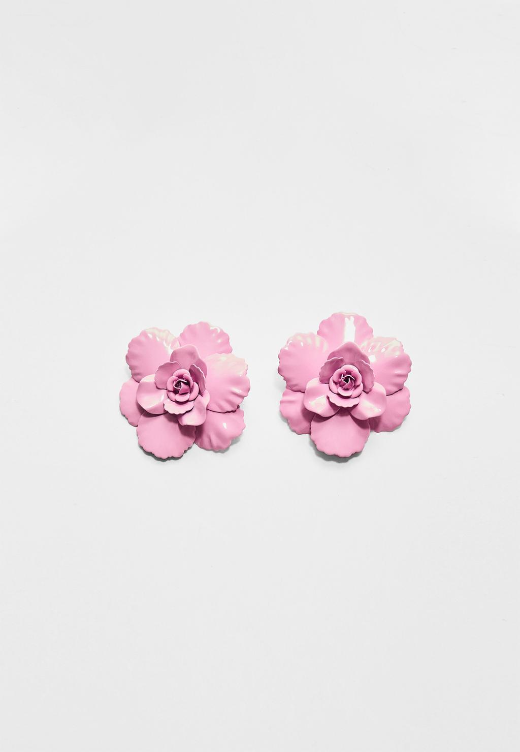 Contrast metal flower earrings