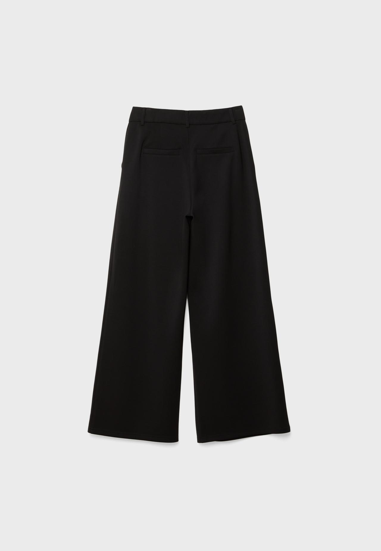 Soft-touch smart trousers — Black
