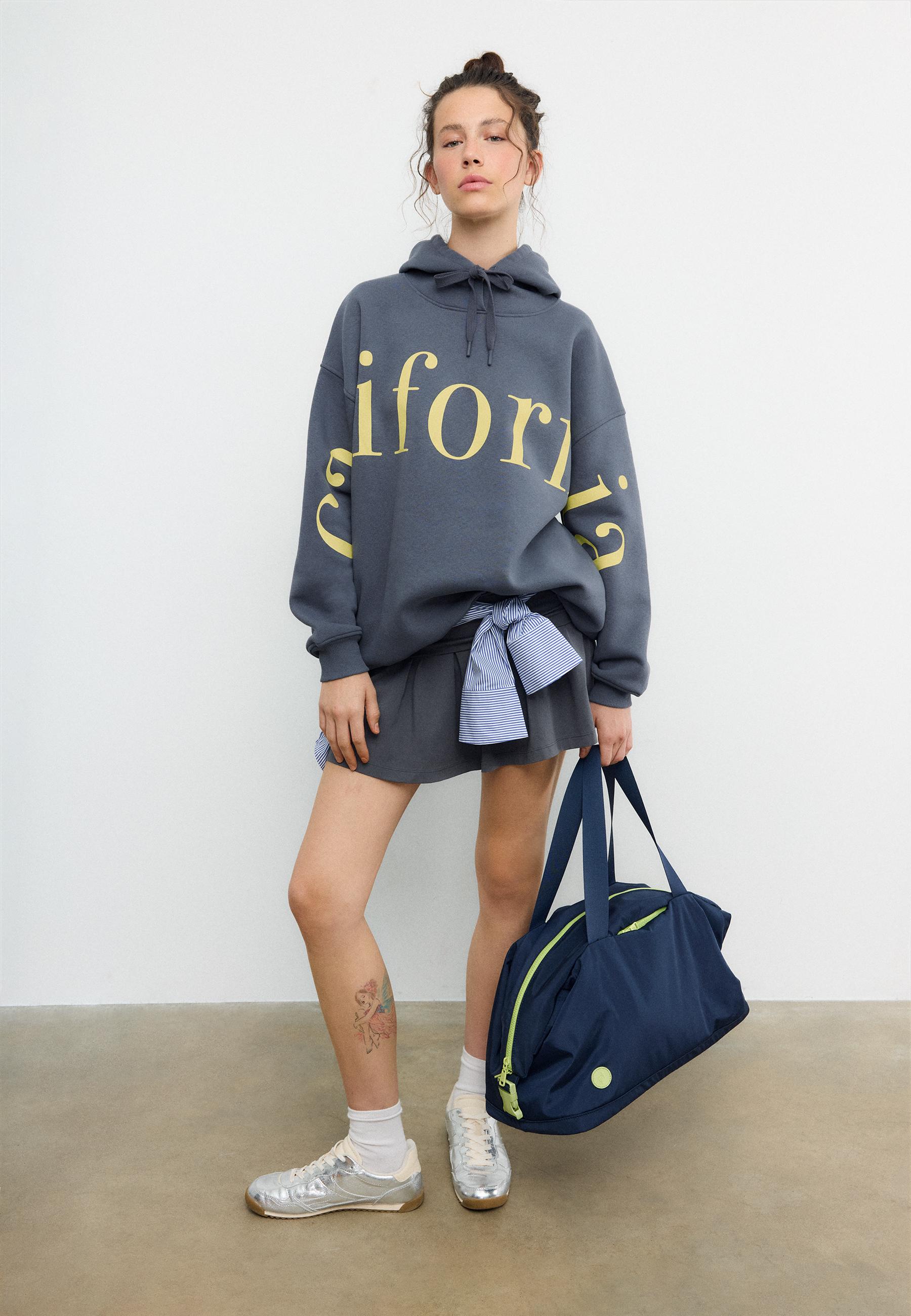 Sweatshirts | Stradivarius Romania