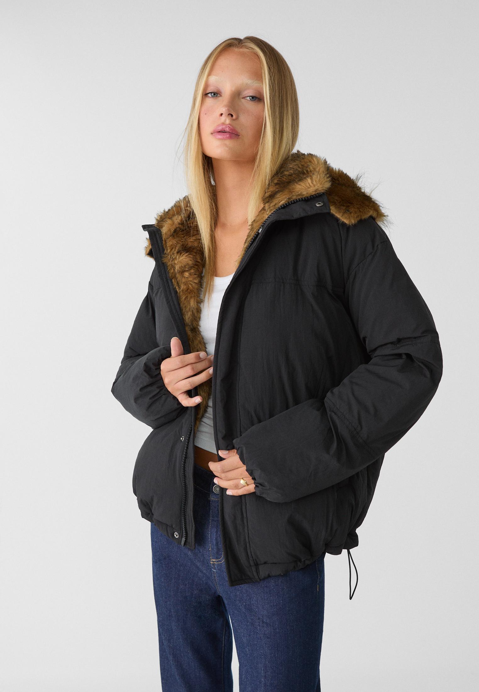 Puffer jacket with faux fur hood trim