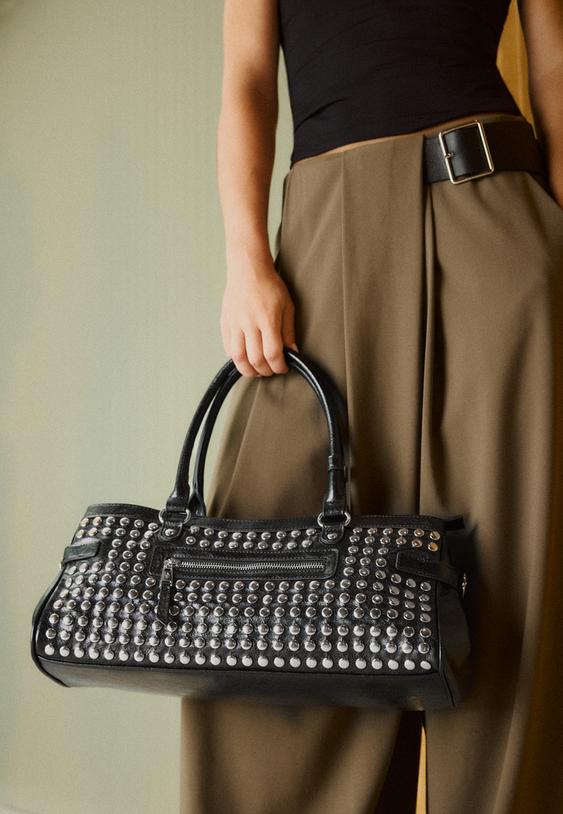 sac porte epaule a clous