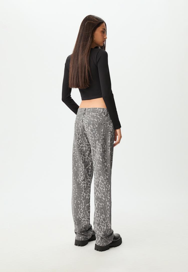 pantalon straight leopardo