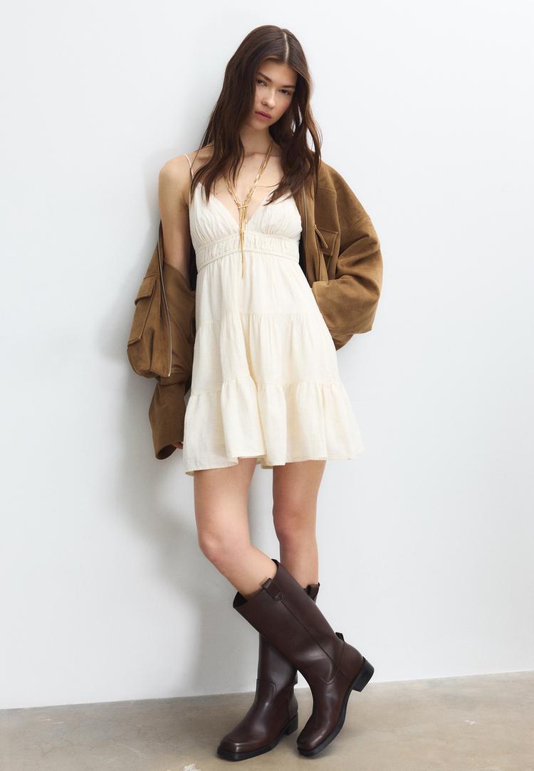 Stradivarius Rochie Scurtă Fluidă Cu Fundă La Spate Ecru Xl