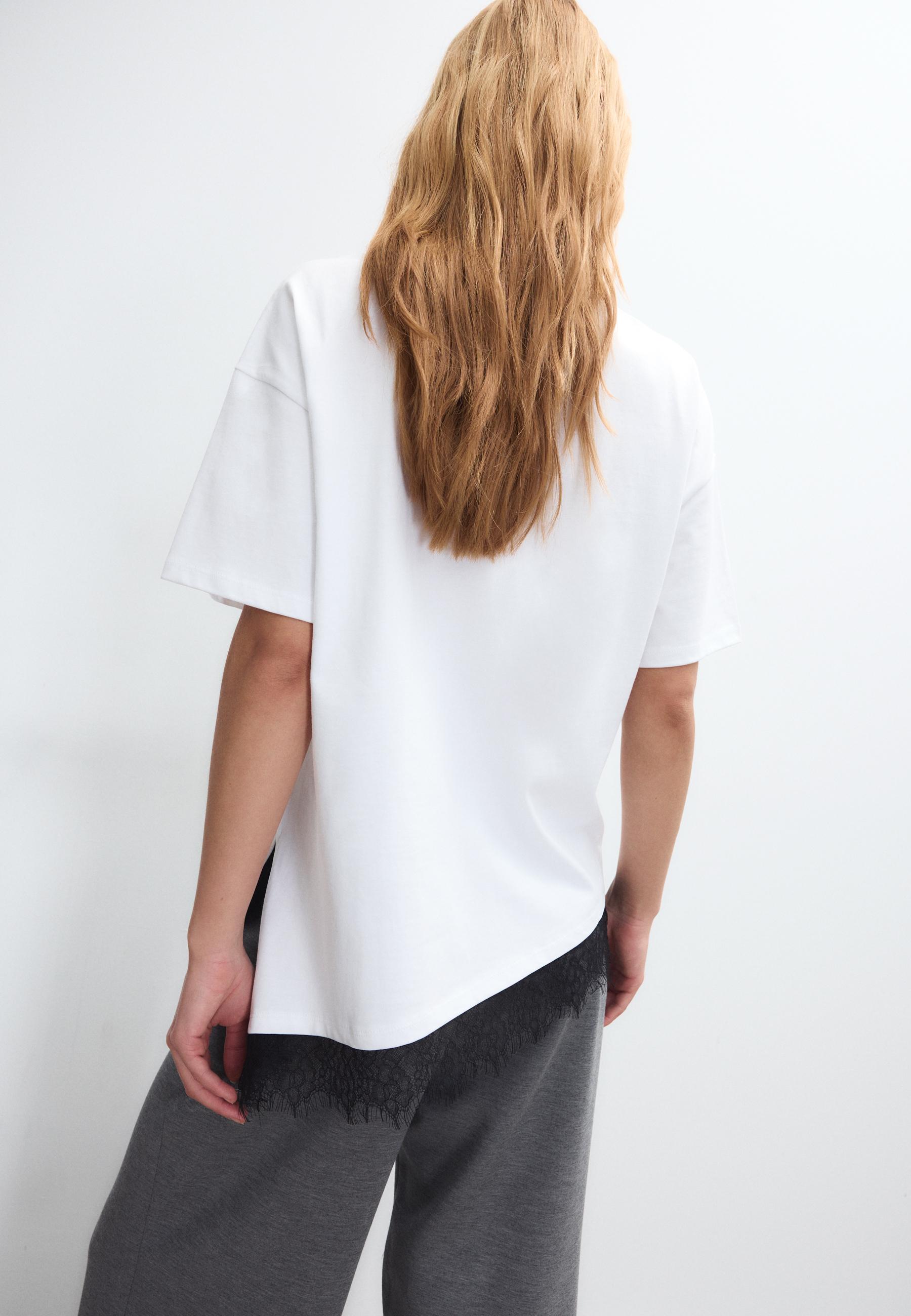 Short sleeve T-shirt with lace hem — White