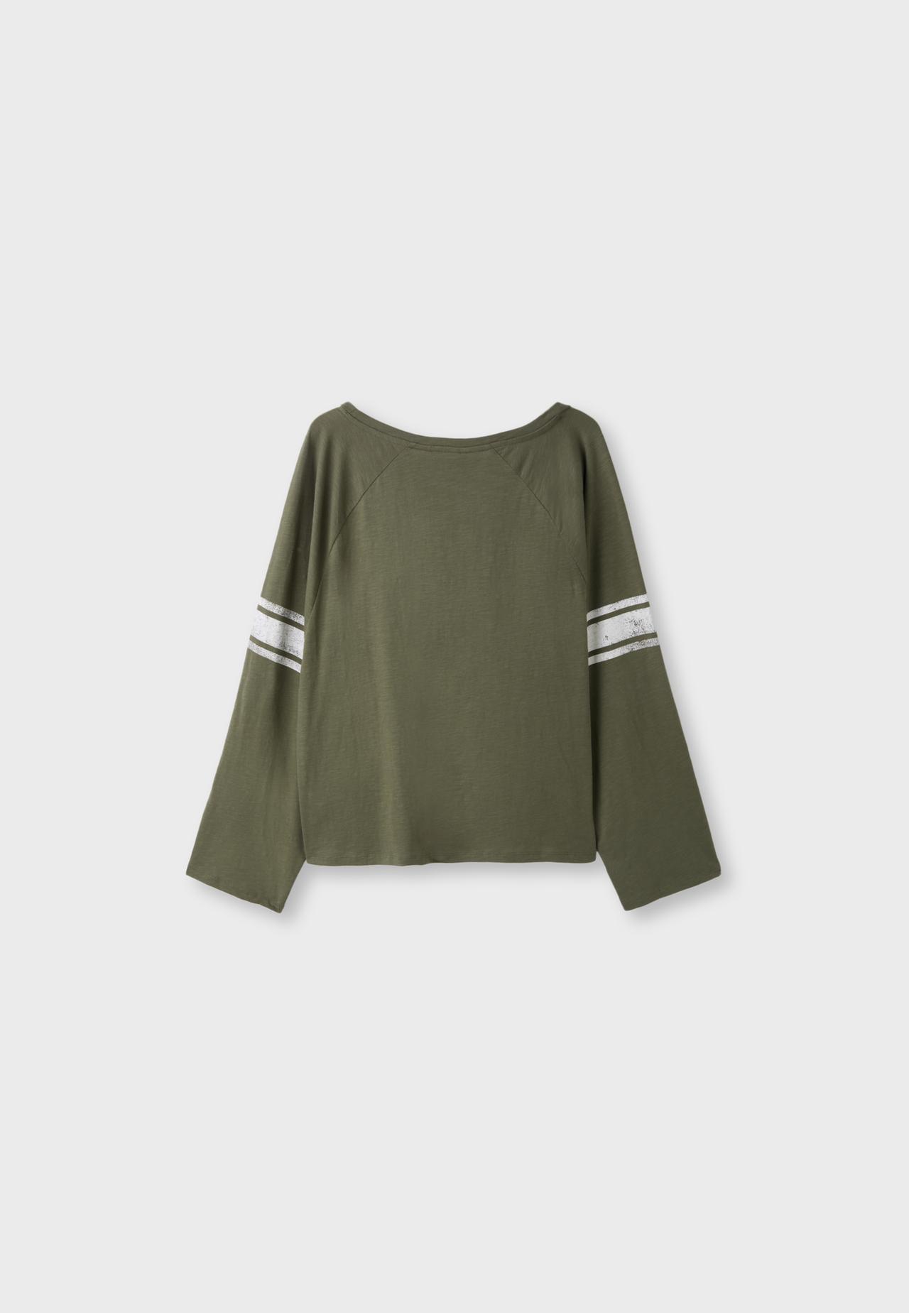 Long sleeve boat neck T-shirt with print — Khaki