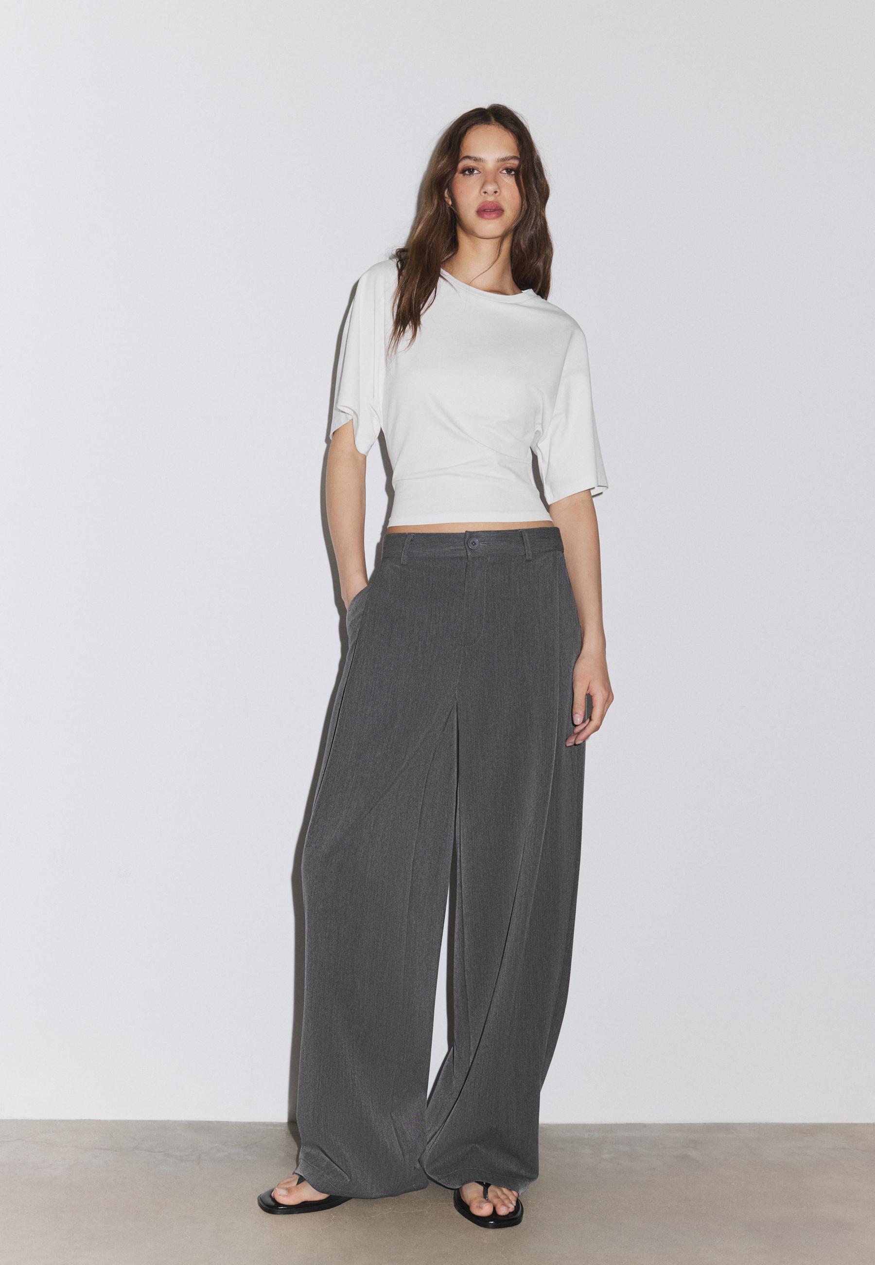 Barrel smart trousers with darts — Dark grey