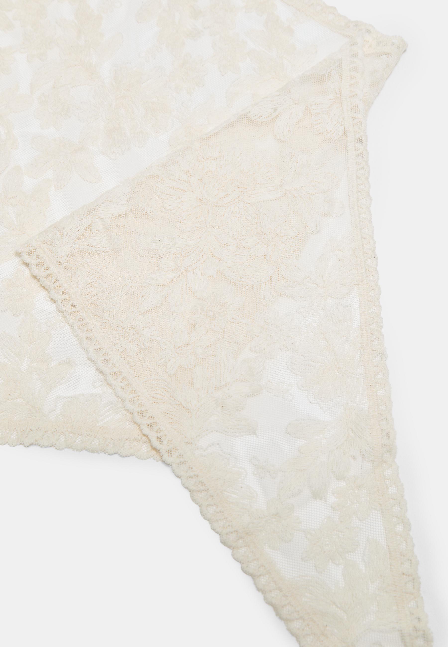 Embroidered lace sarong — Ecru