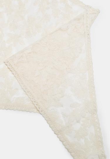Embroidered lace sarong — Ecru 6