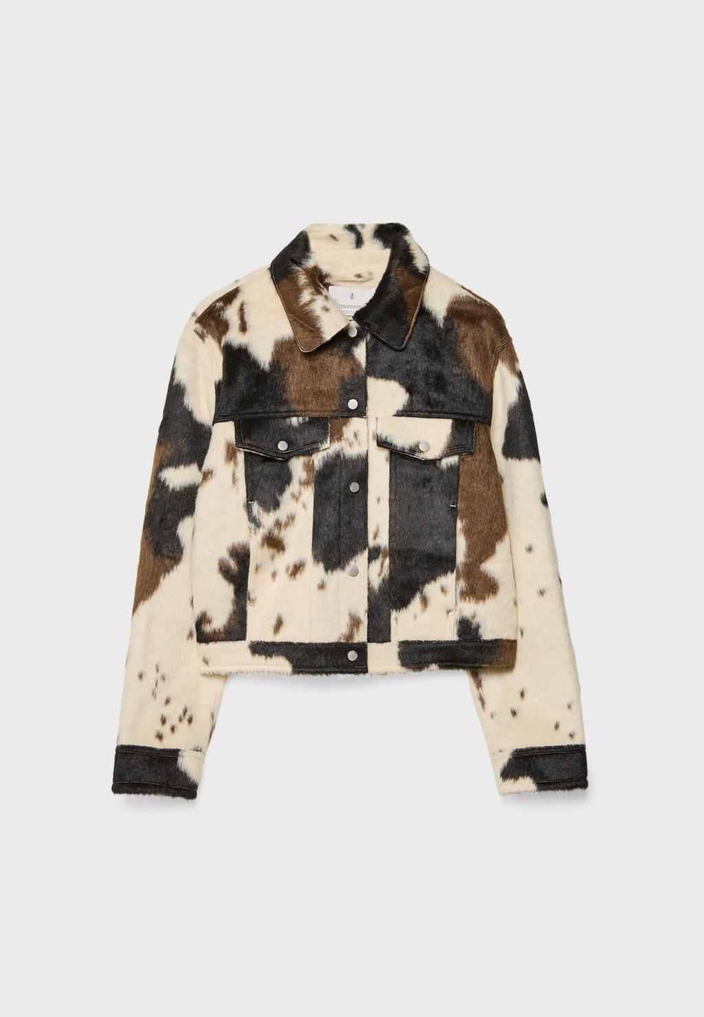 Kurze Jacke aus Fell mit Animalprint