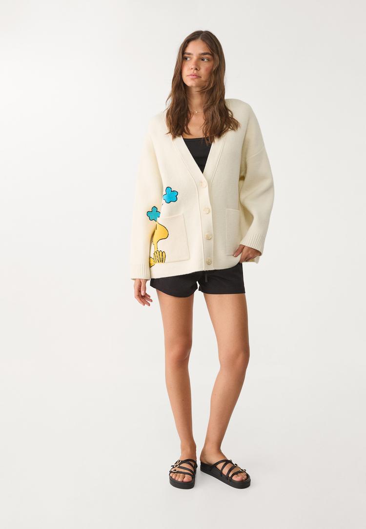 chaqueta oversize punto snoopy