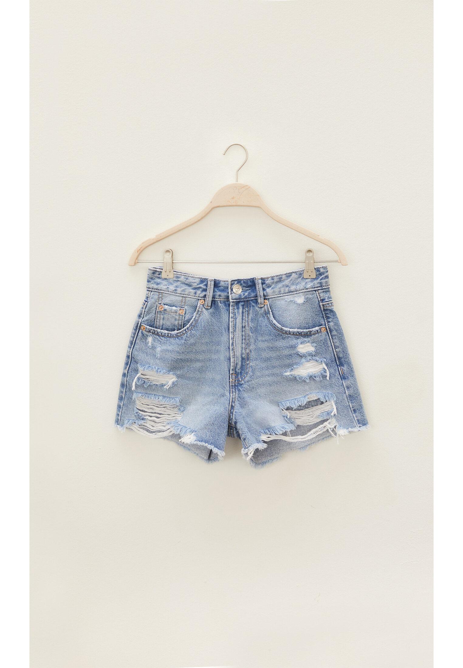 D75 Ripped denim shorts — MEDIUM LIGHT BLUE DENIM
