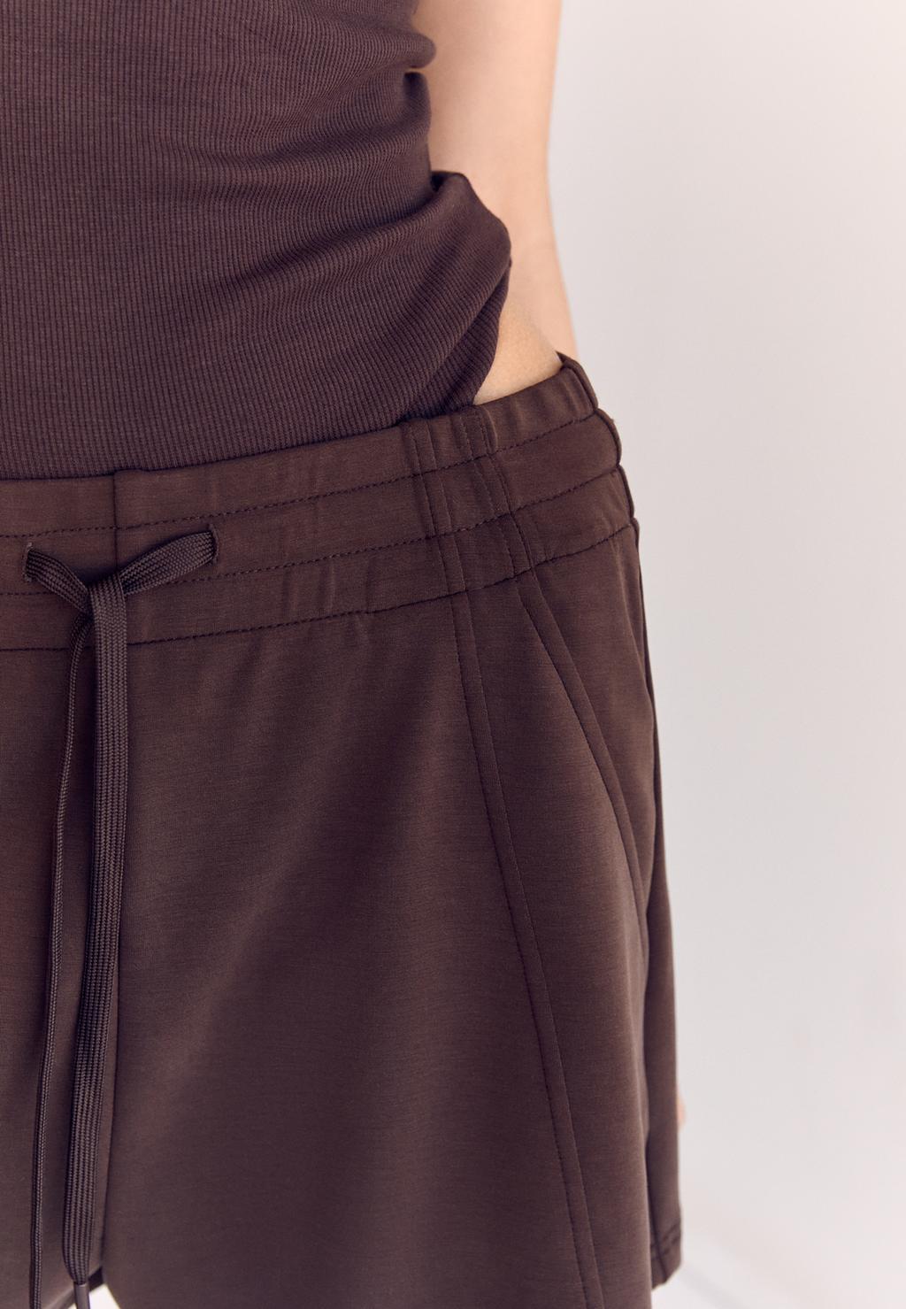 Short costuras tacto suave