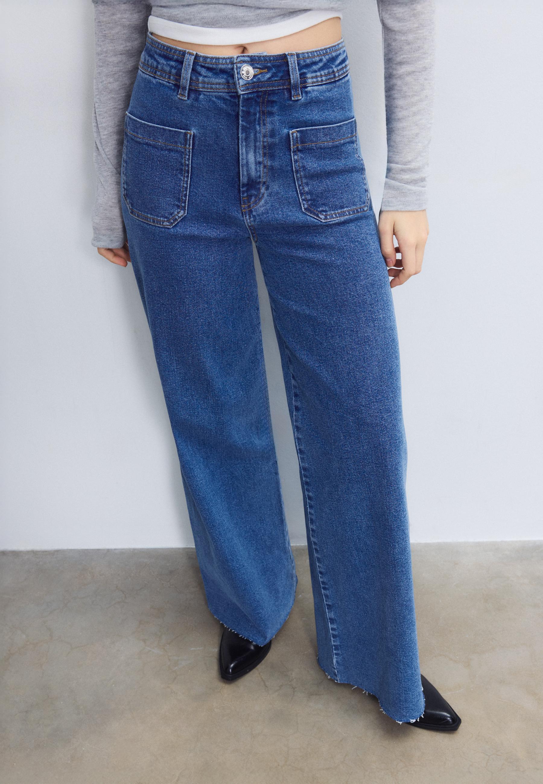Straight-leg jeans with pockets — MEDIUM BLUE DENIM