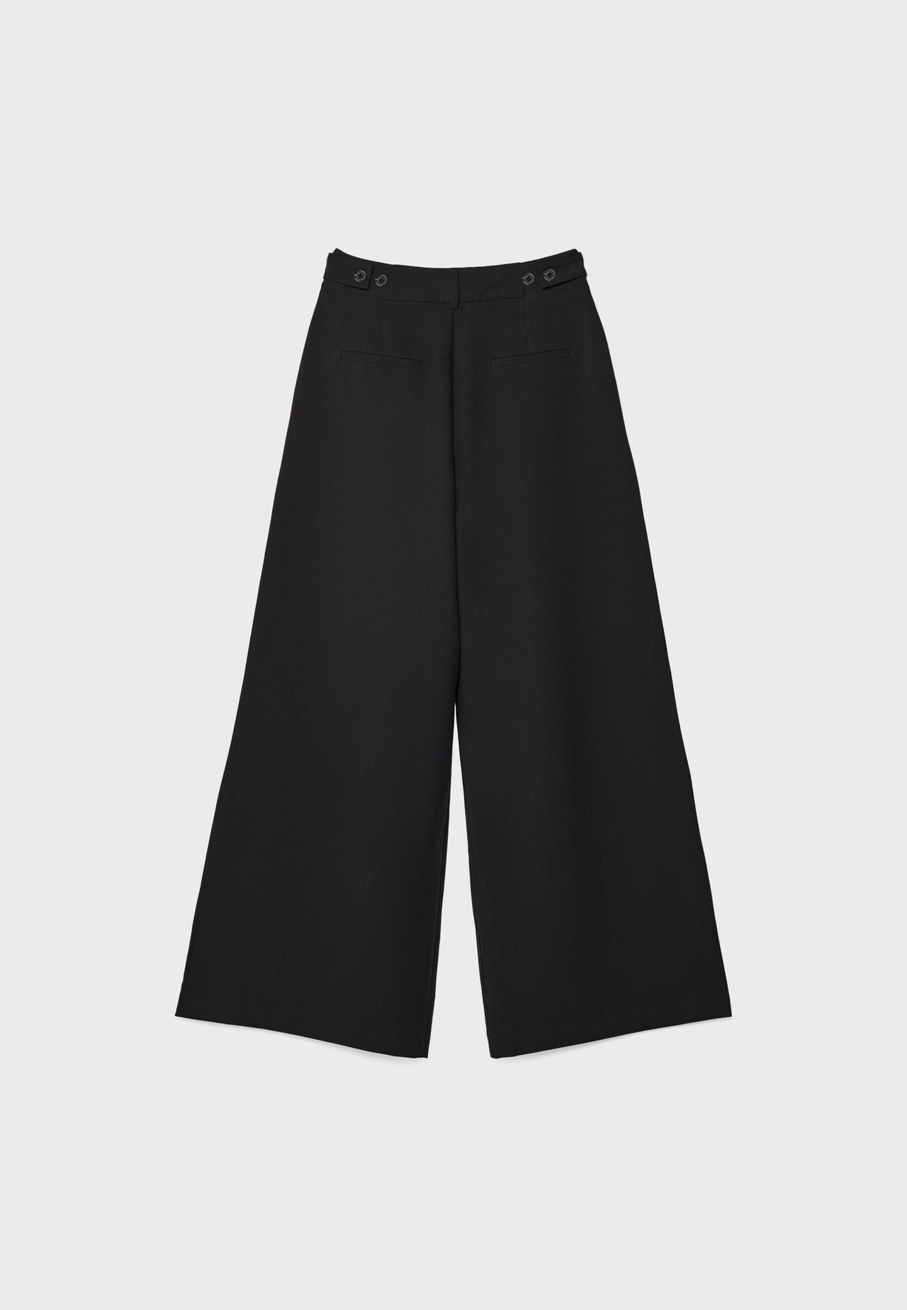 Wide-leg smart trousers with adjustable buttons — Black