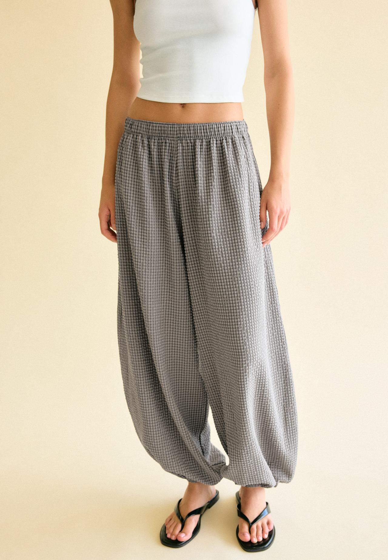 Check volume trousers — Dark grey