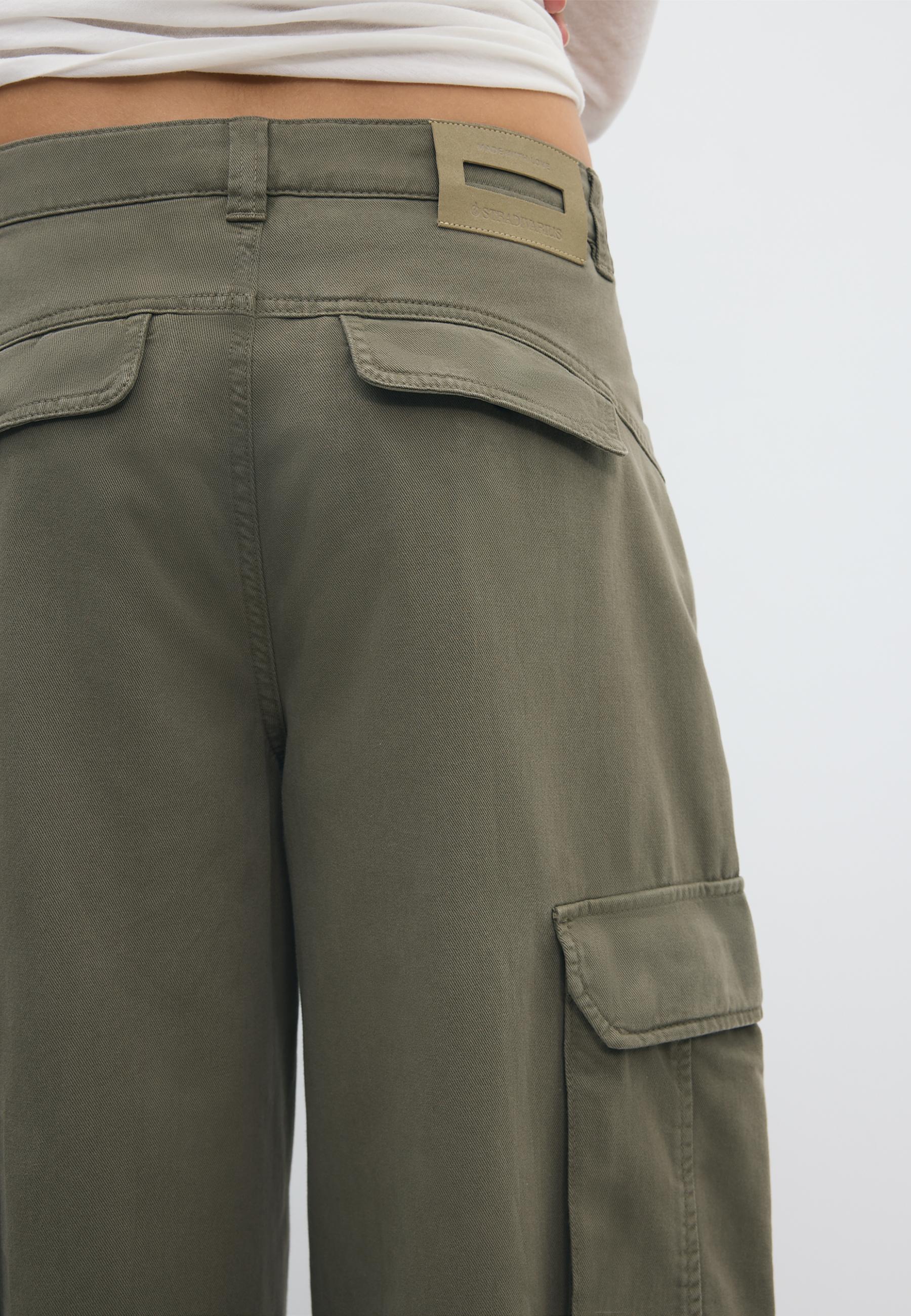 Barrel cargo trousers — Khaki