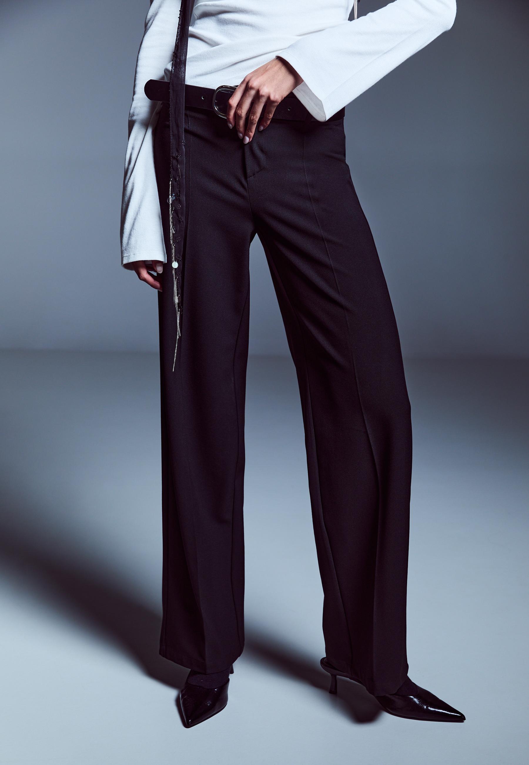 Wide-leg trousers — Black