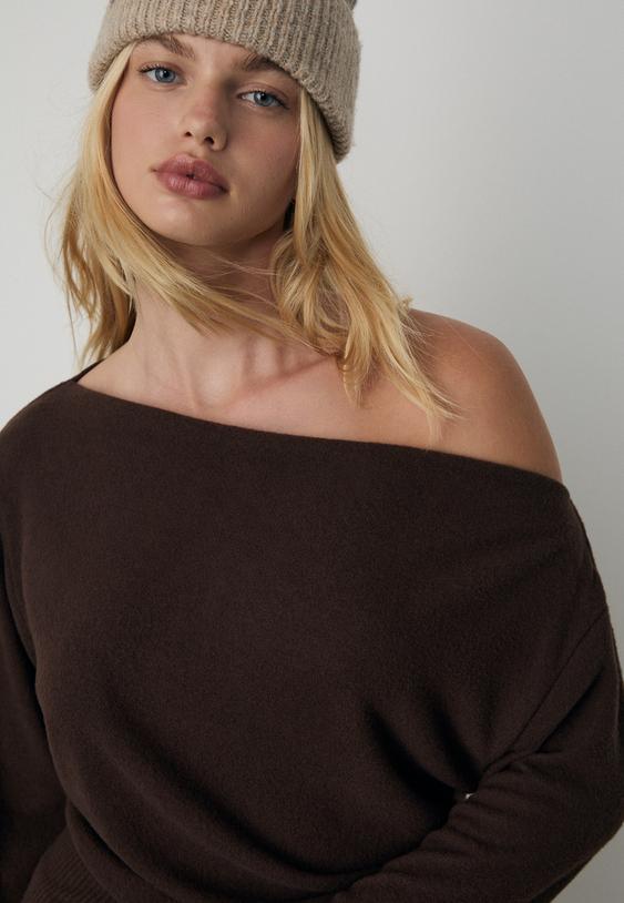 Stradivarius Boat Neck Knit T-Shirt With Sash Belt Brown M