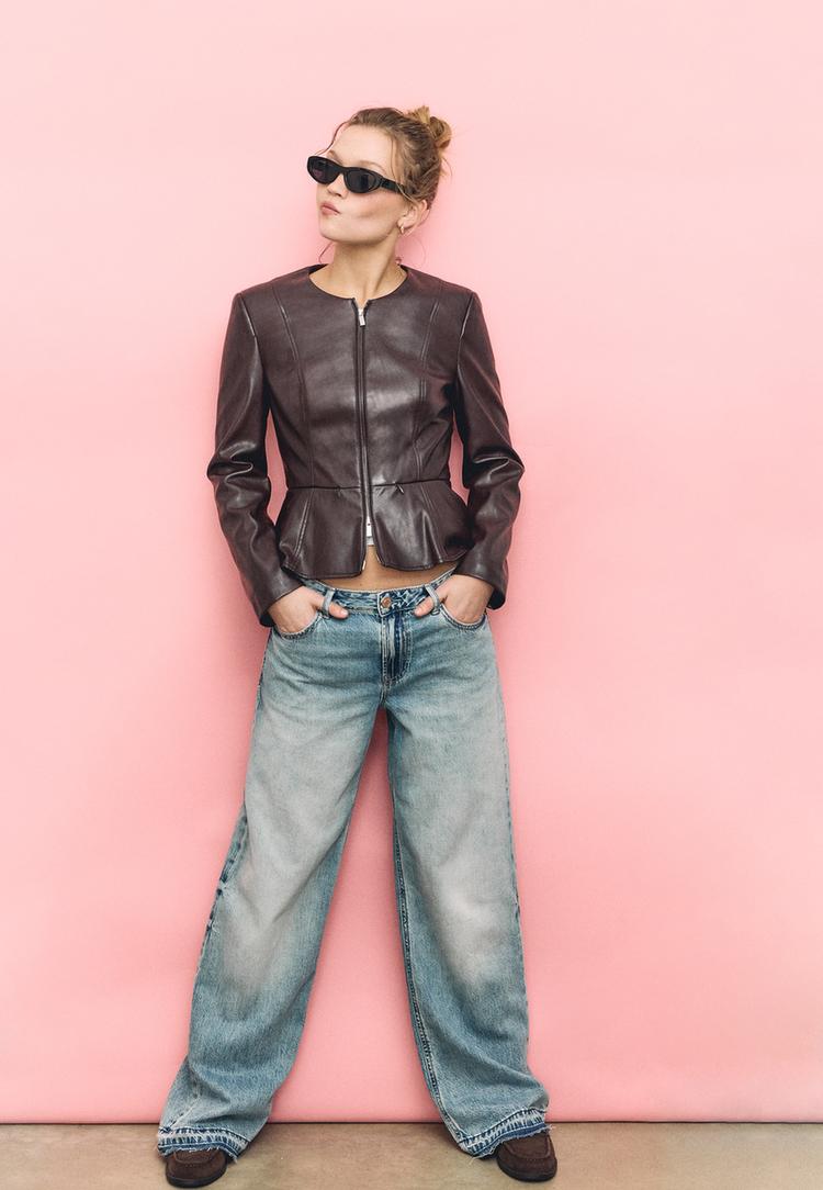 Stradivarius Σακάκι Peplum Χωρίς Γιακά Με Όψη Δέρματος 0-415 L