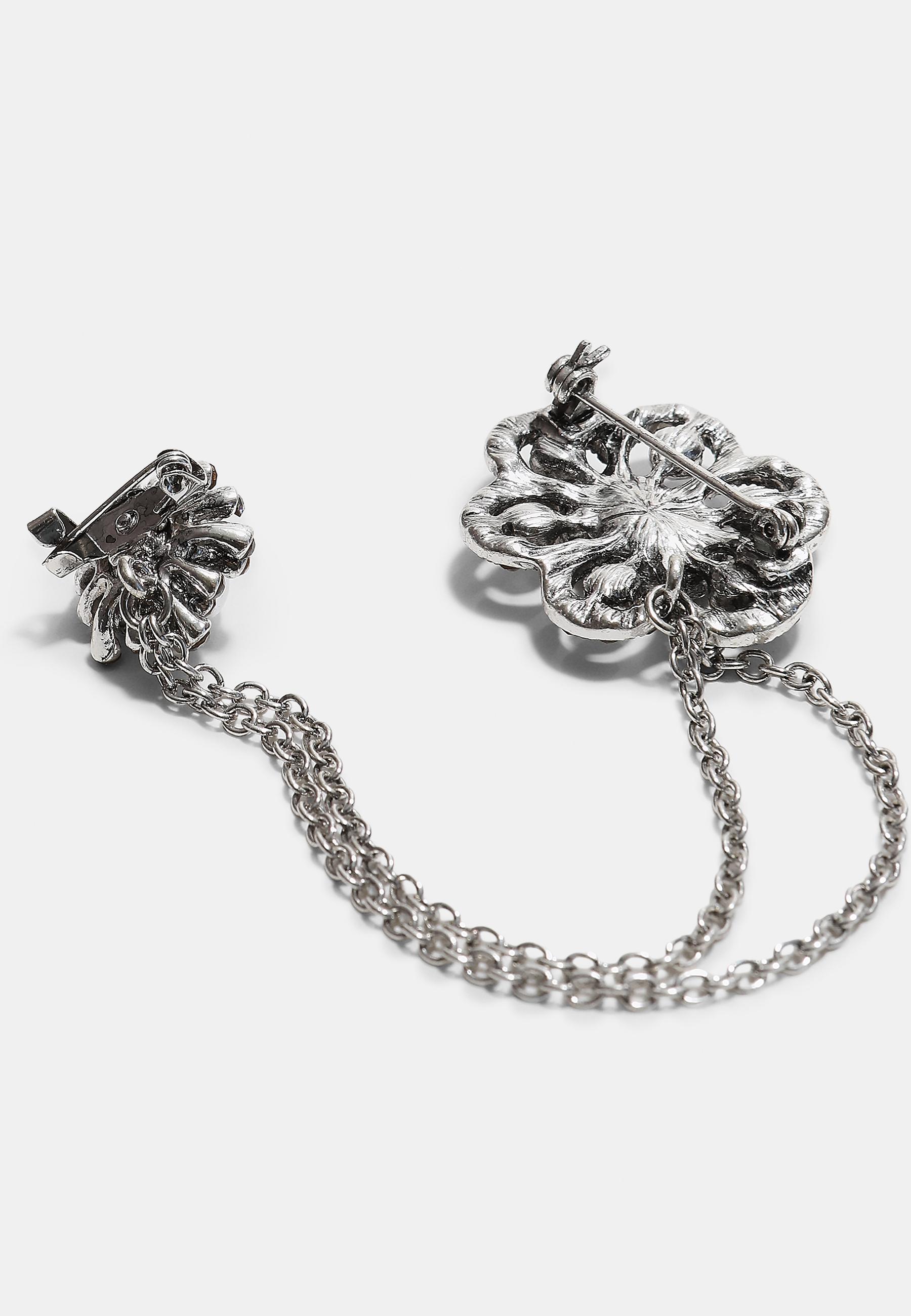 Jewelled chain brooch — Grey