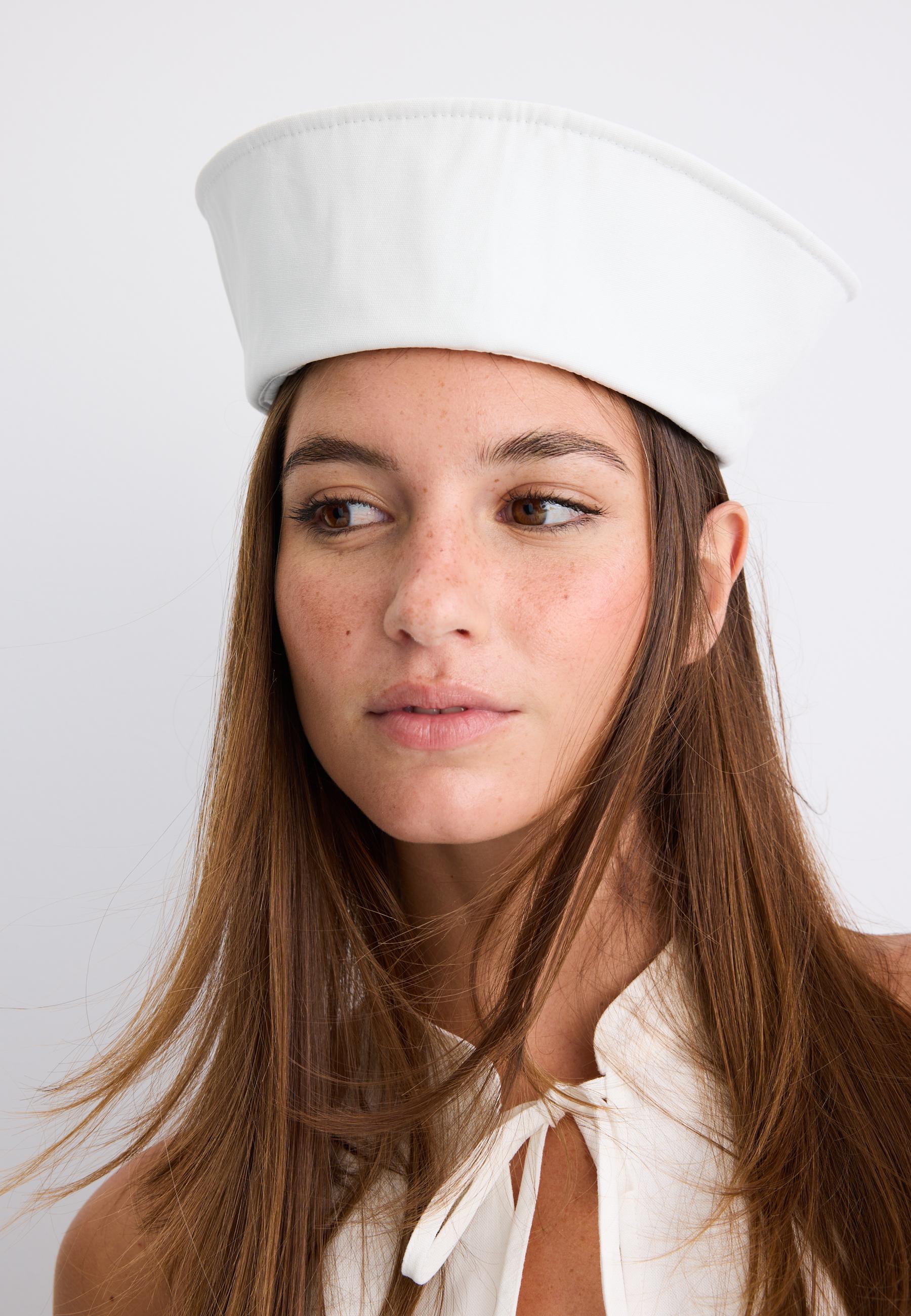 Round sailor hat - Women's fashion | Stradivarius Romania