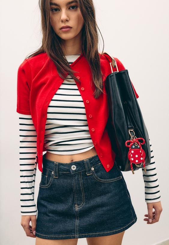 Stradivarius Ladybird Charm Keyring Red Os