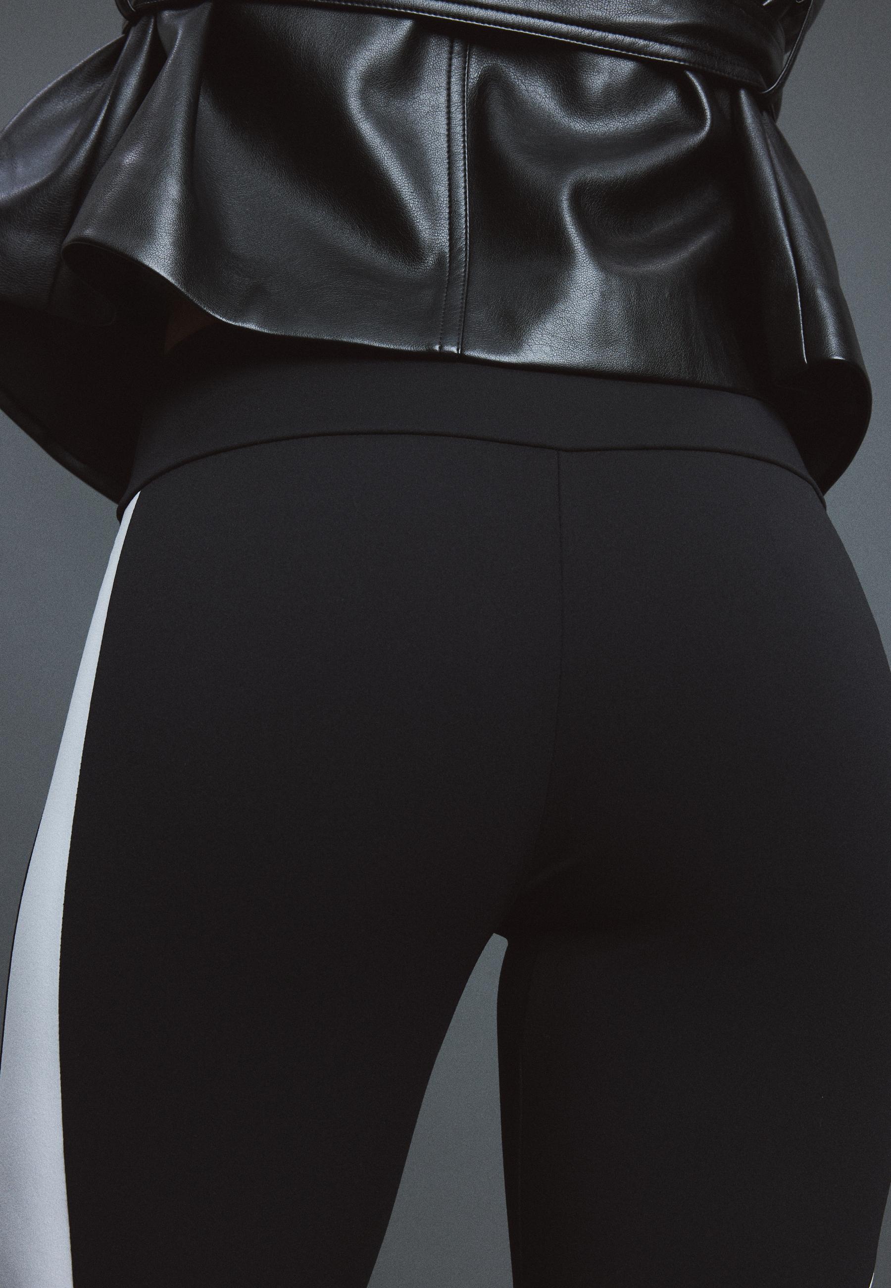 Side-stripe leggings — Black