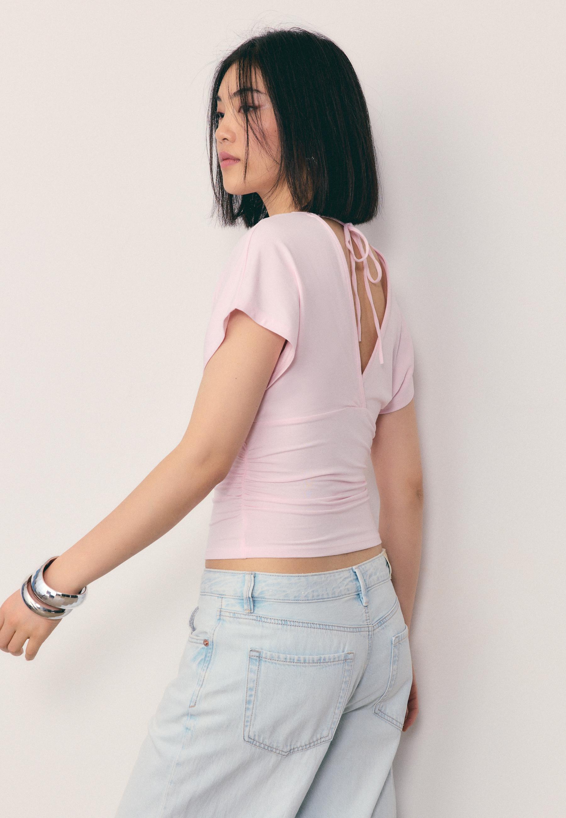 V-neck top with sash — Salmon pink
