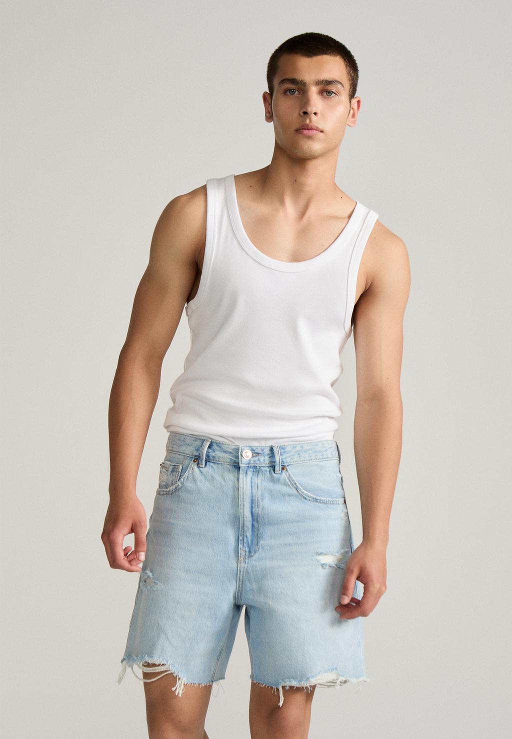 D93 Short denim longline