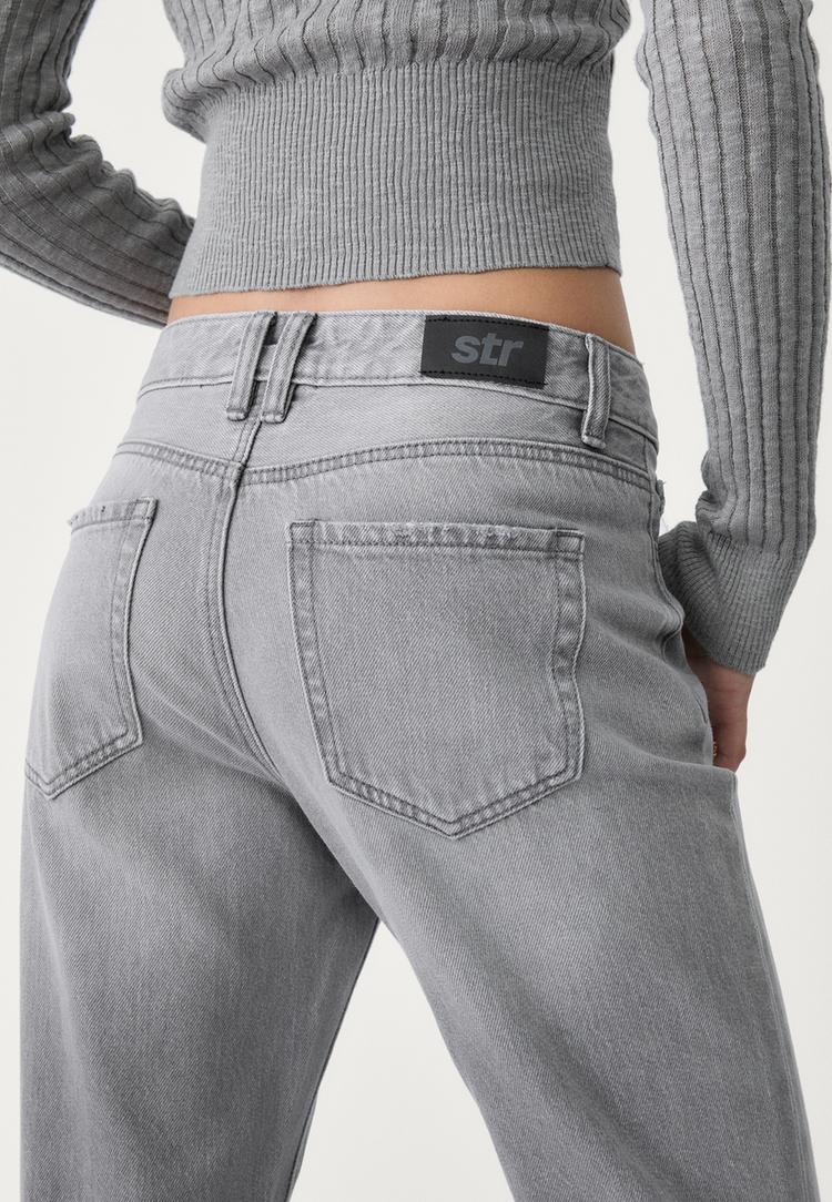 jeans straight fit