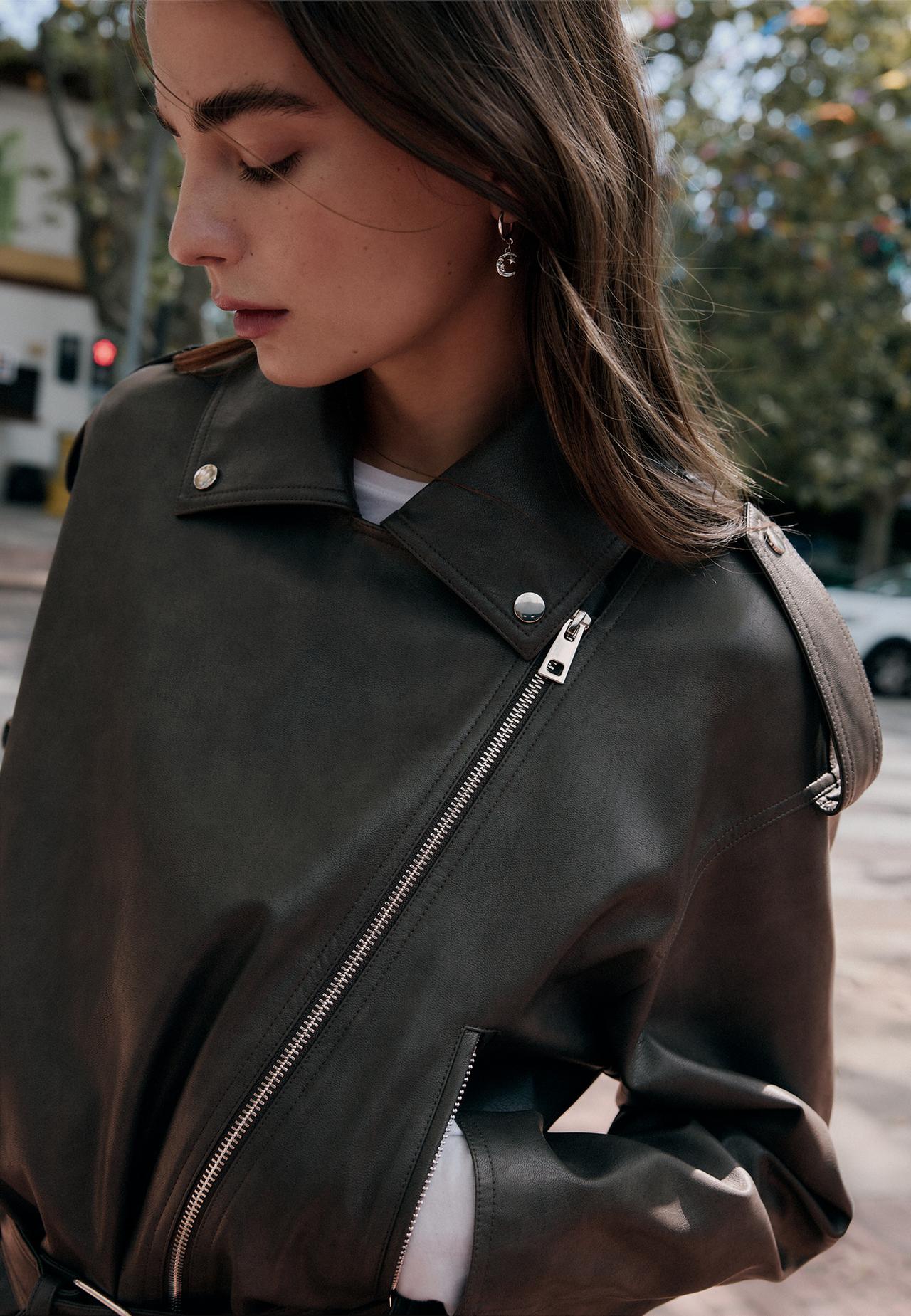 Leather effect biker jacket with belt — Dark grey
