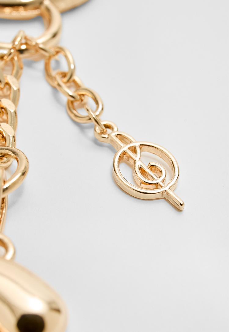 llavero charm inicial