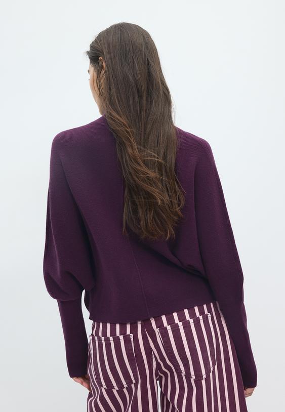camisola de malha manga morcego gola perkins